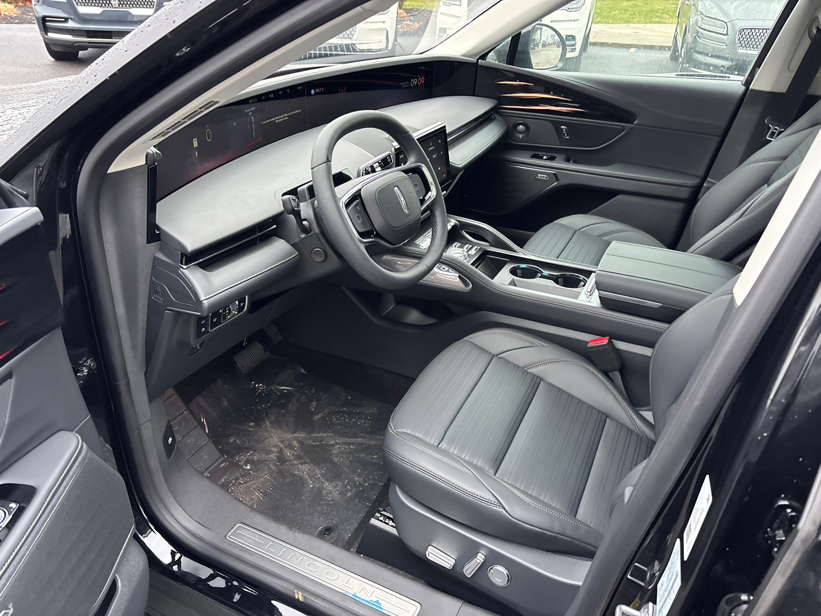 New 2026 Lincoln Nautilus Reserve w/ Jet Appearance Package image 26