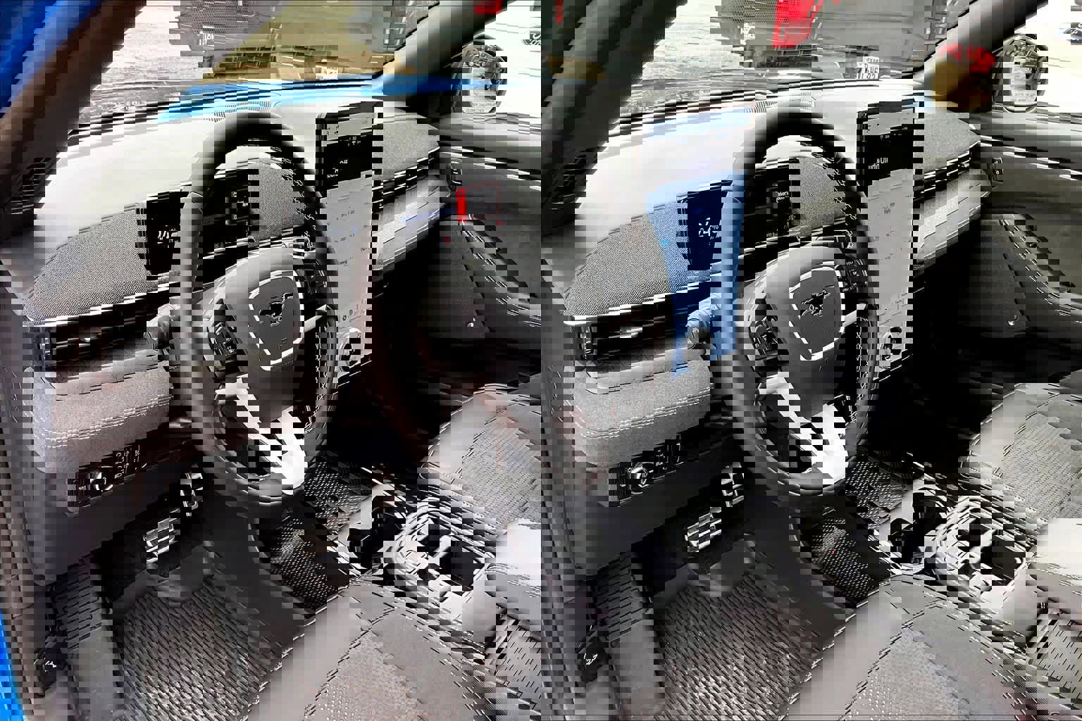 Certified 2025 Ford Mustang Mach-E GT w/ Interior Protection Package image 21