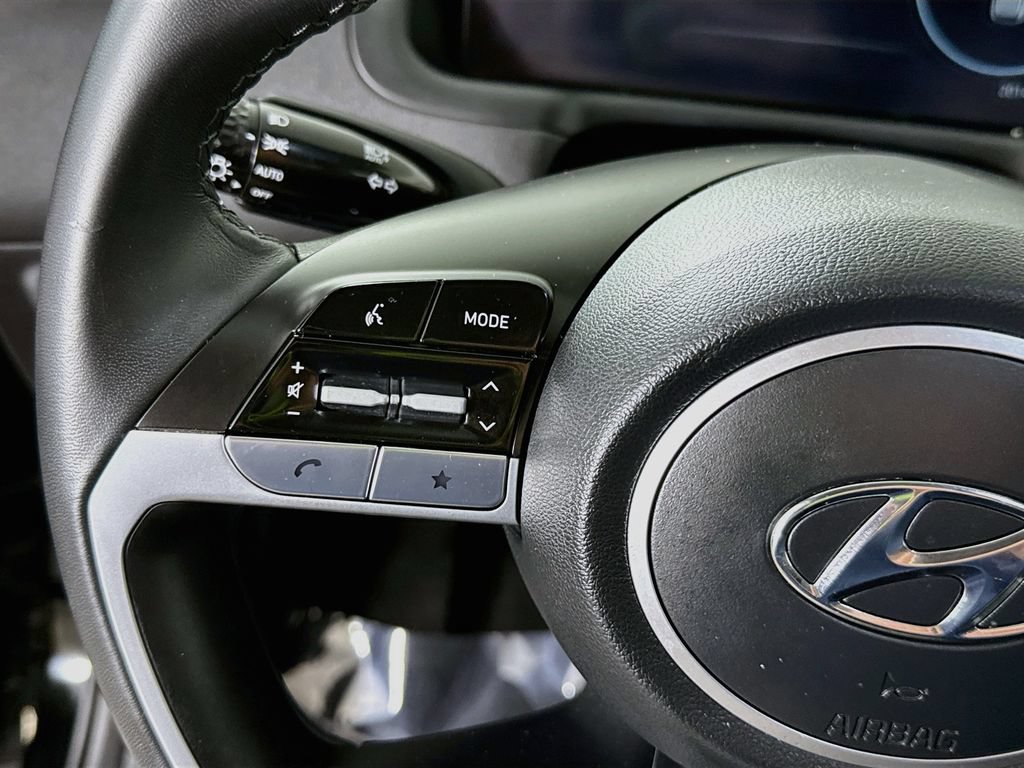 Certified 2024 Hyundai Tucson SEL w/ Convenience Package FWD image 23