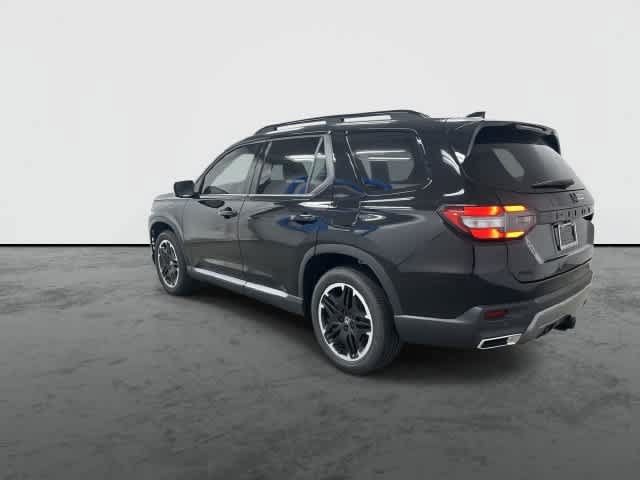 New 2026 Honda Pilot image 2