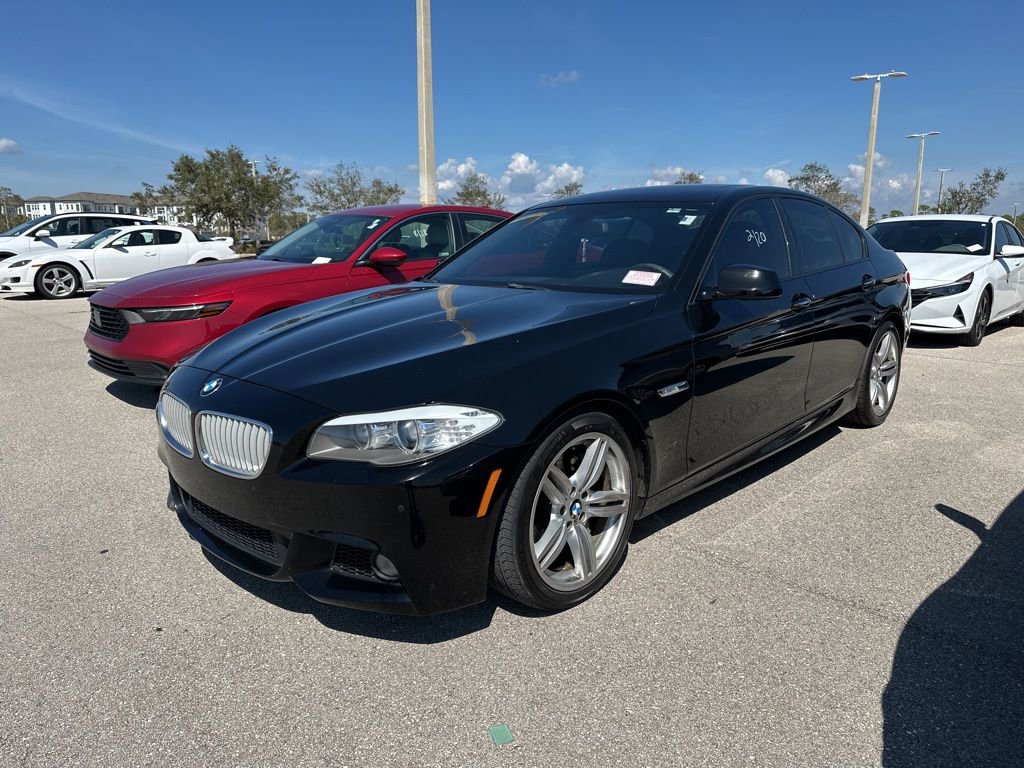 Used 2013 BMW 550i Sedan image 4