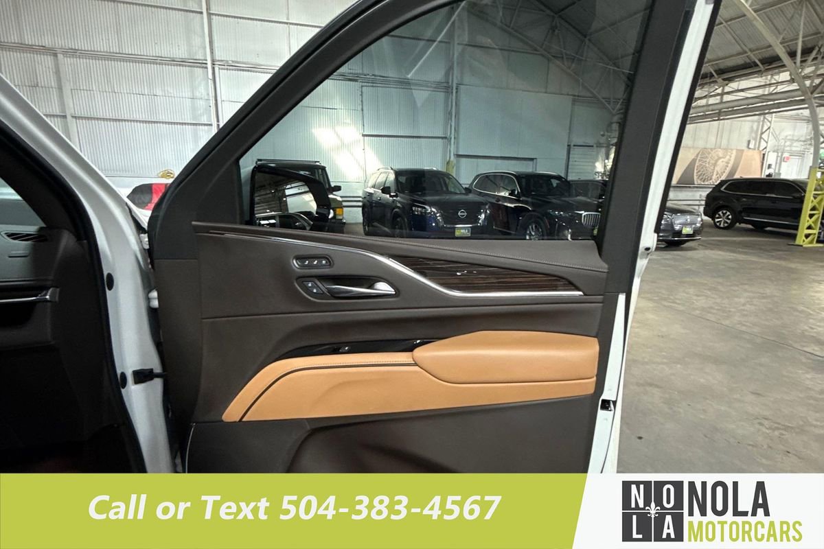 Used 2021 Cadillac Escalade ESV Sport w/ Heavy-Duty Trailer Package image 29