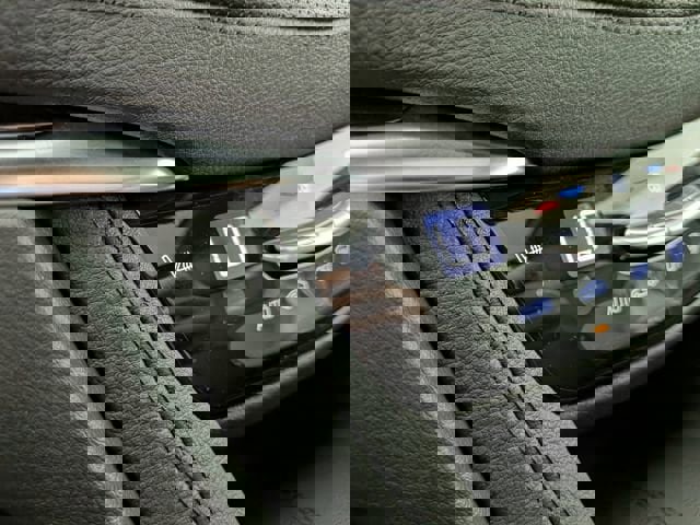 New 2025 Cadillac XT5 Premium Luxury image 9