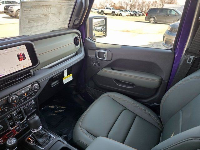 New 2026 Jeep Gladiator Mojave AWD/4WD image 52