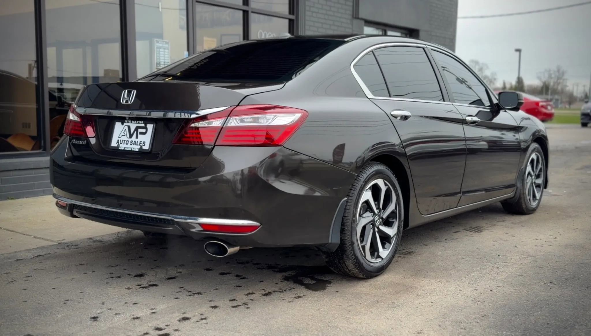 Used 2016 Honda Accord EX-L image 2