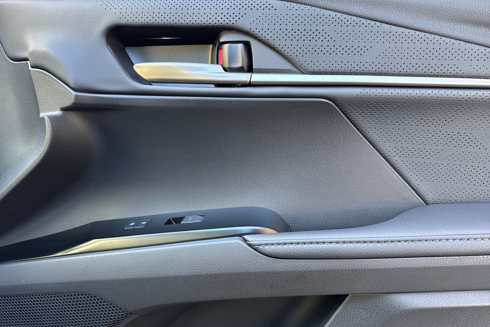 New 2026 Toyota Camry XSE AWD/4WD image 19