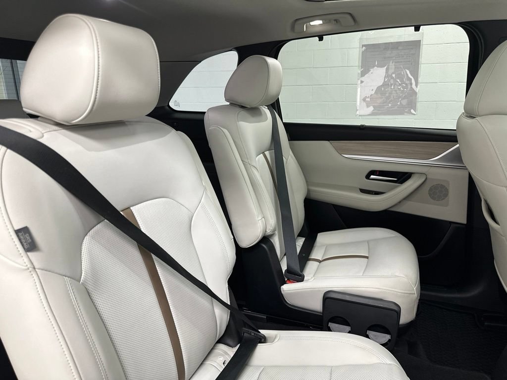 Certified 2024 MAZDA CX-90 Plug-In Hybrid w/ Premium Plus AWD/4WD image 27
