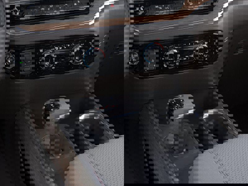 New 2026 GMC Sierra 1500 SLT image 47