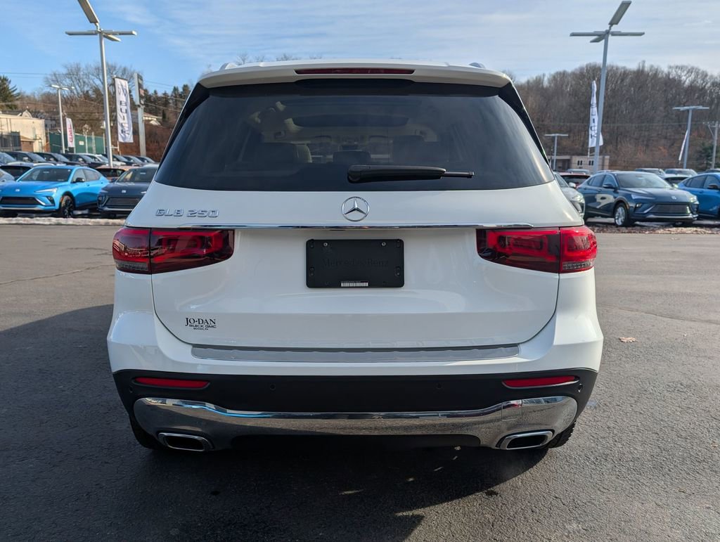 Used 2021 Mercedes-Benz GLB 250 image 5