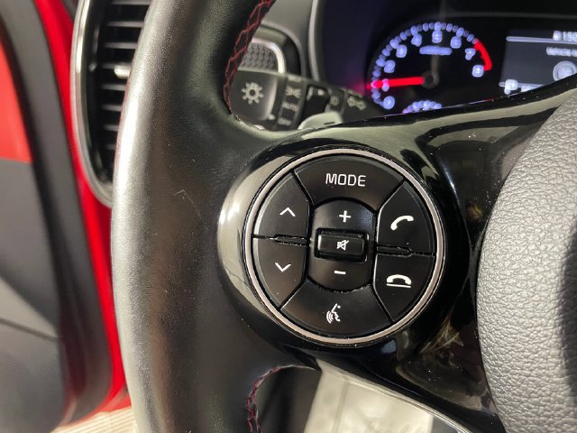 Certified 2022 Kia Soul Turbo FWD image 13