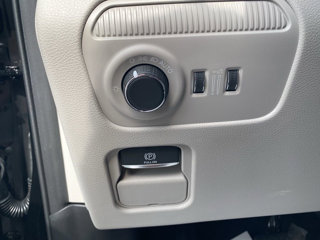 New 2026 Jeep Grand Wagoneer Summit image 14