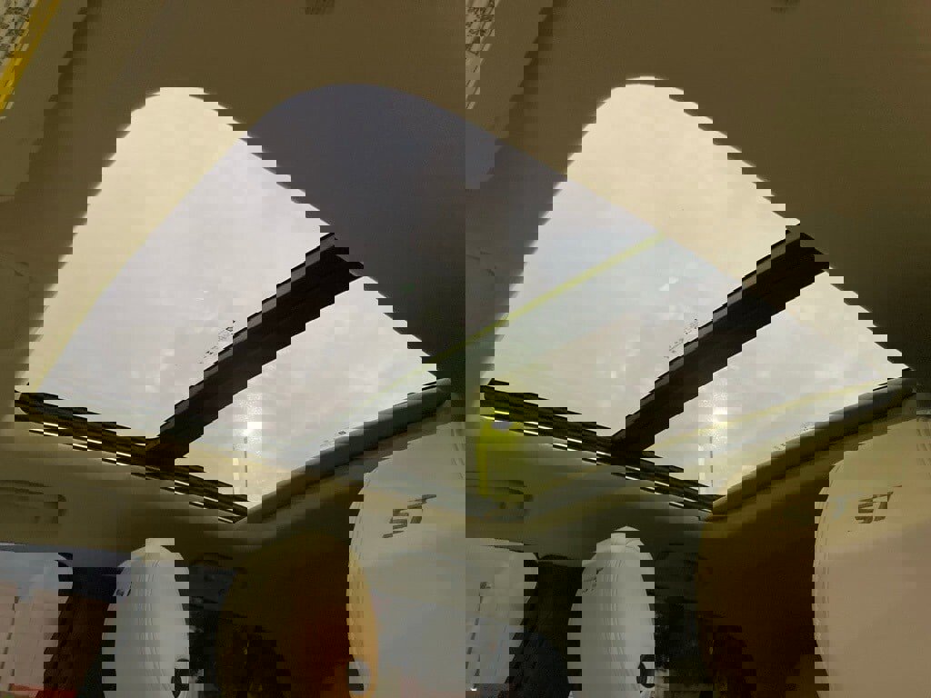 Used 2024 Buick Encore GX Sport Touring w/ Experience Buick Package image 15