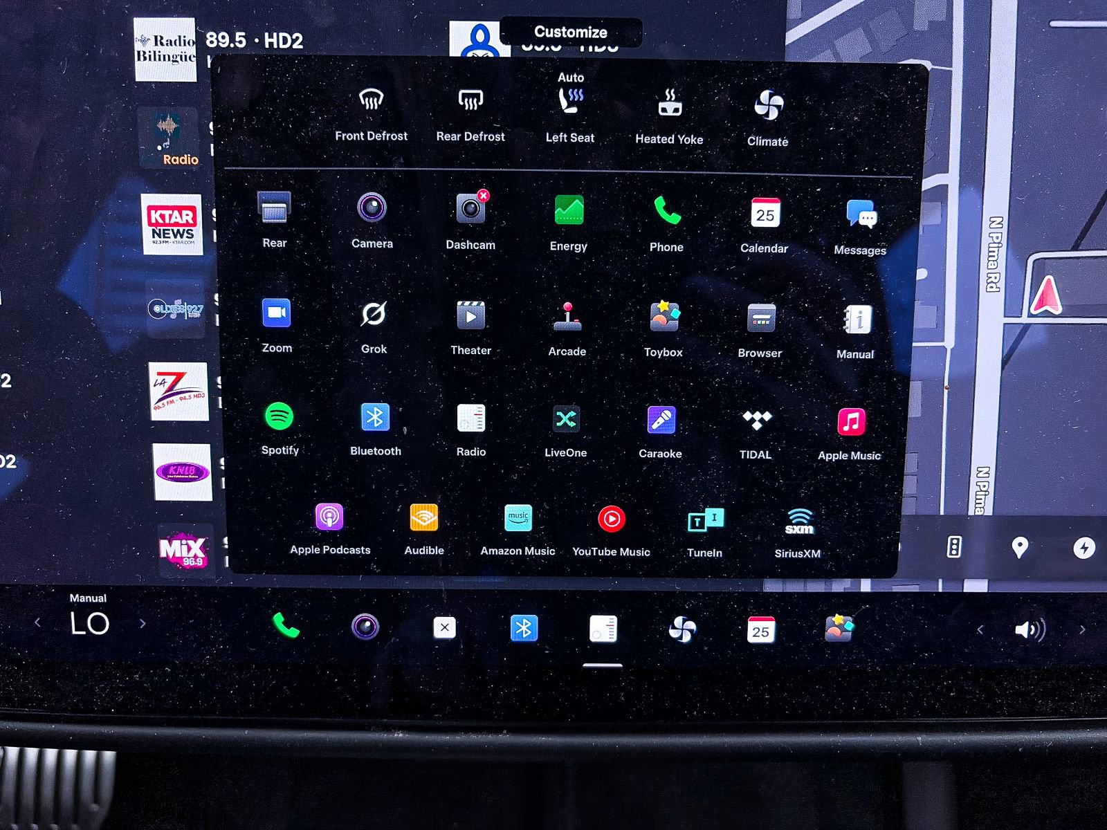 Used 2022 Tesla Model S Plaid image 21