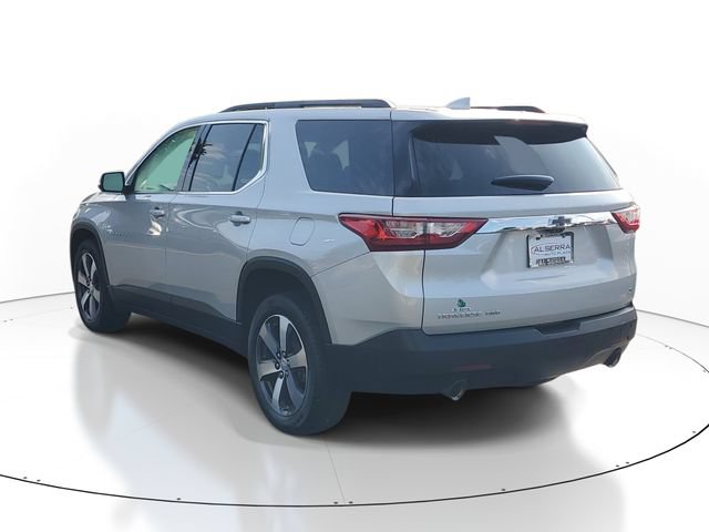 Certified 2021 Chevrolet Traverse LT w/ LT Premium Package AWD/4WD image 3