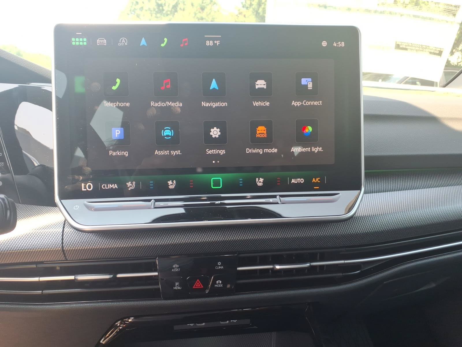 New 2026 Volkswagen GTI SE FWD image 15
