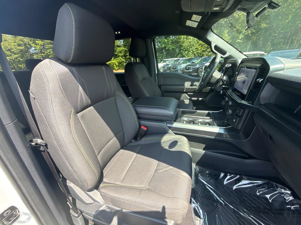 Used 2025 Ford F150 STX AWD/4WD image 27