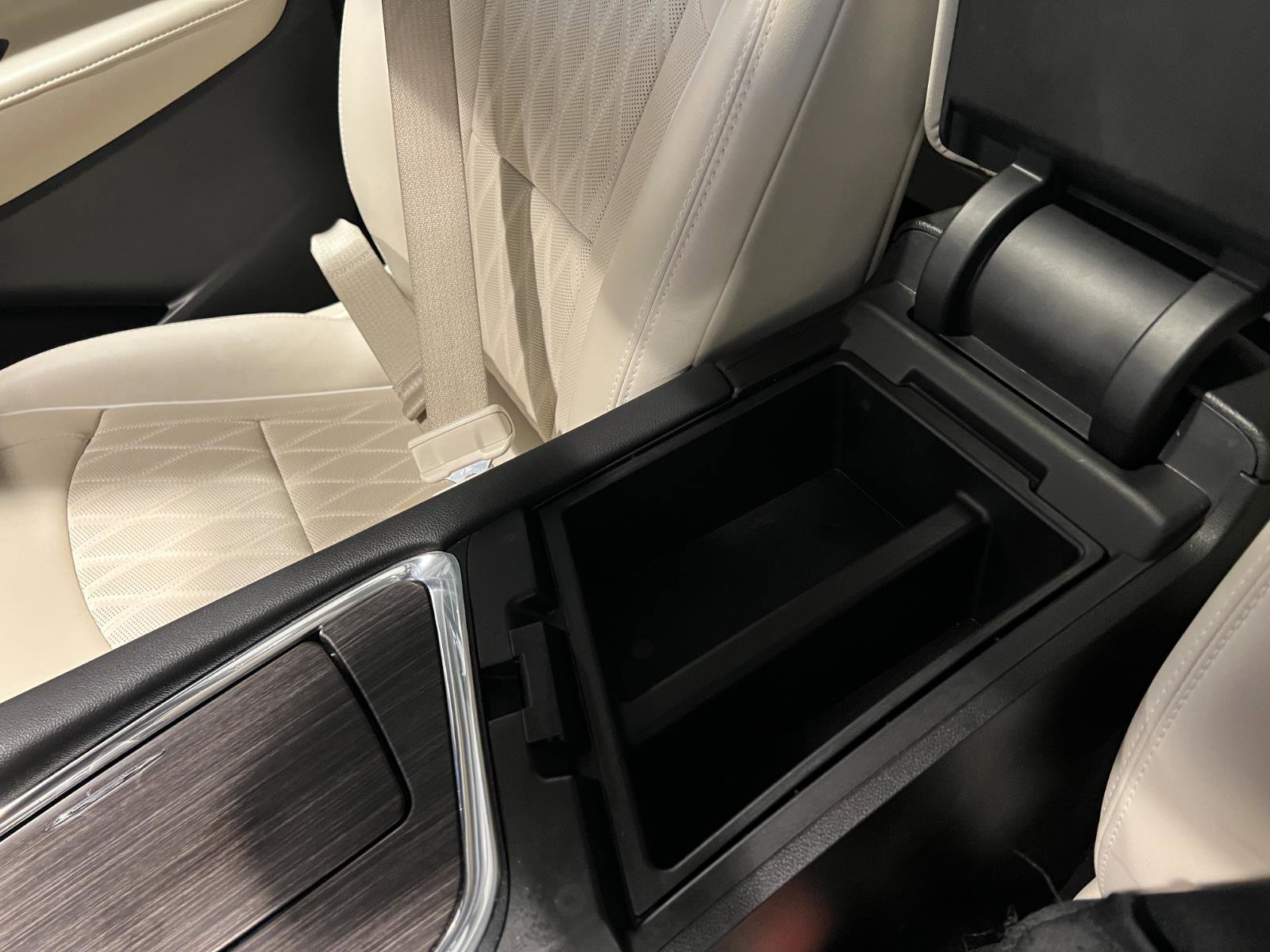 Used 2023 Buick Enclave Avenir w/ Trailering Package, 5000 lbs. image 21