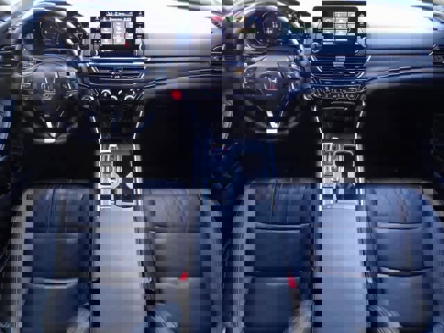 Used 2022 Honda Accord Touring image 13