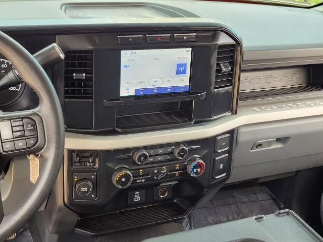 Used 2024 Ford F250 XL w/ STX Appearance Package AWD/4WD image 20