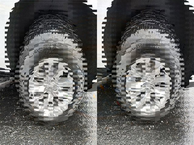 New 2026 Chevrolet Suburban Premier w/ Sun And Tow Package image 11