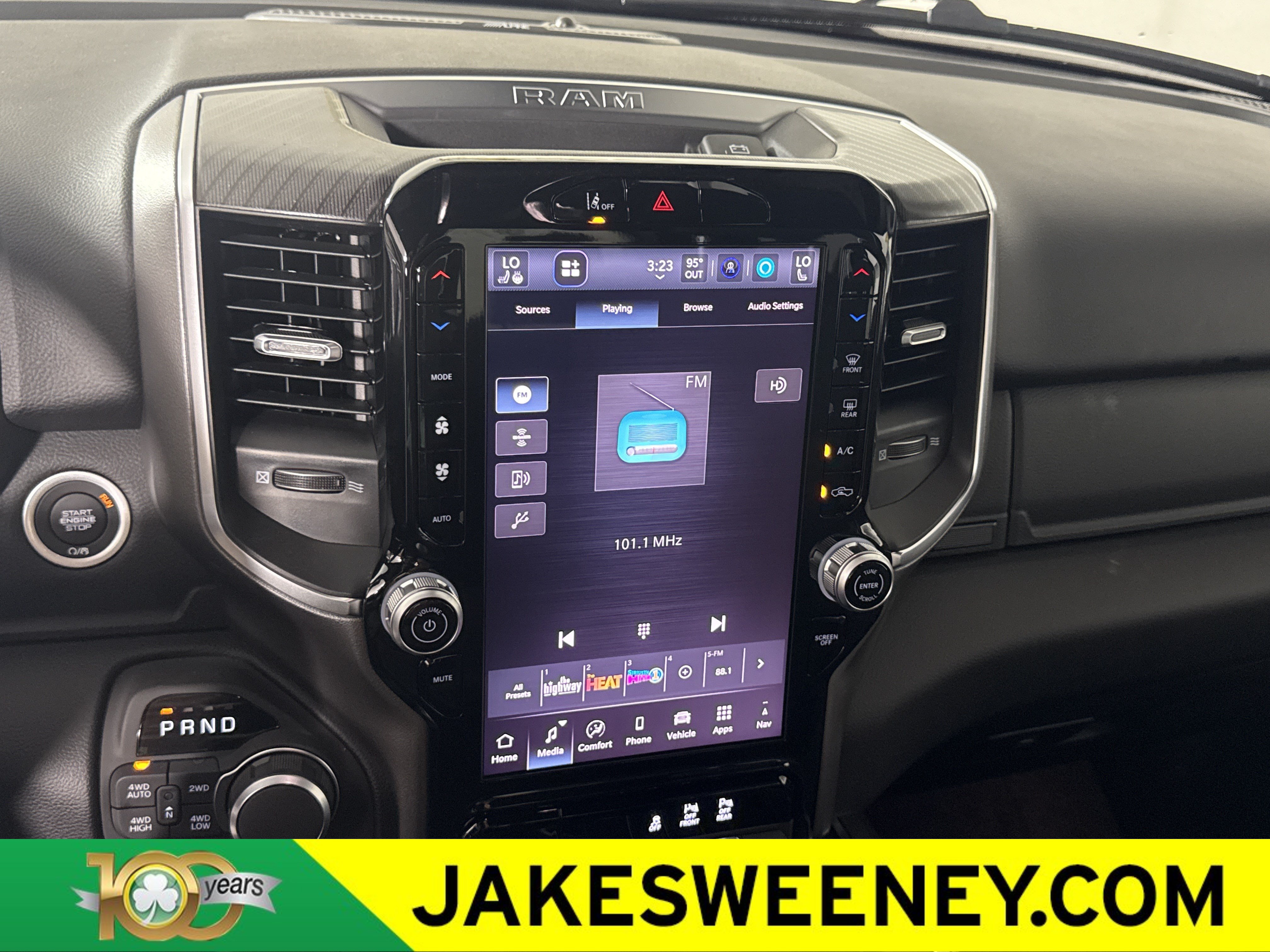 New 2026 RAM 1500 Big Horn AWD/4WD image 25