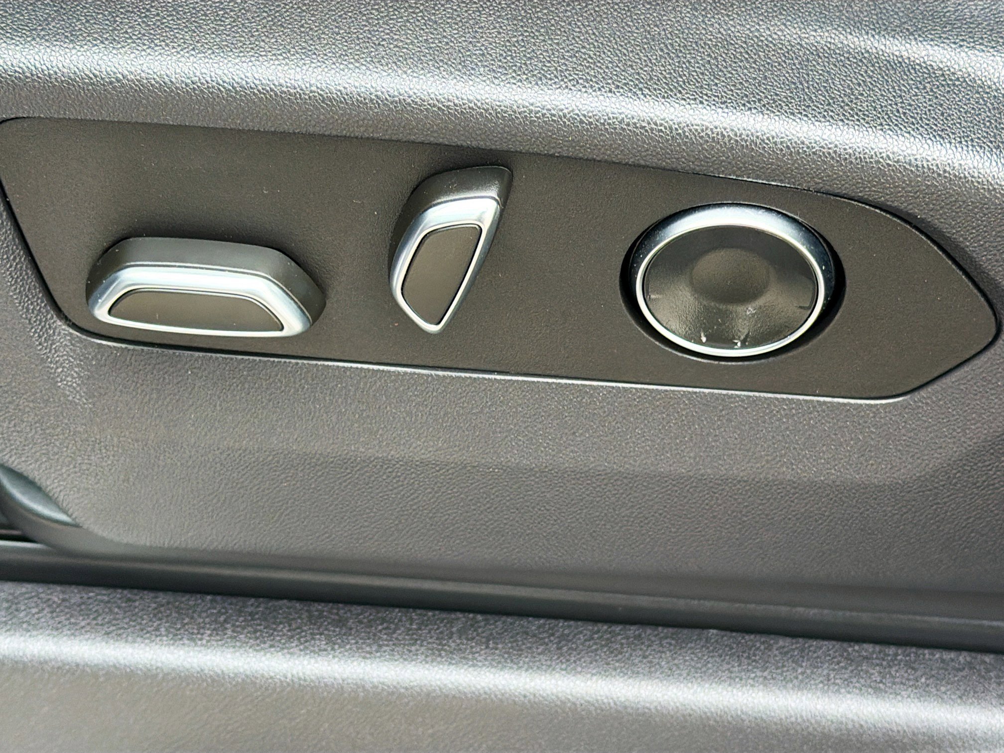 Used 2024 GMC Sierra 1500 Denali image 24