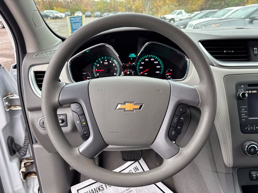Used 2017 Chevrolet Traverse LS AWD/4WD image 24