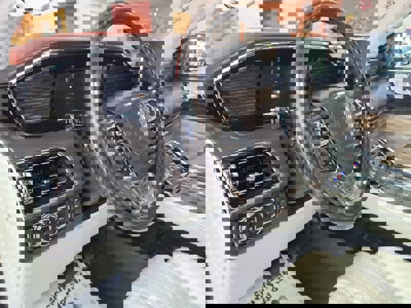 Used 2020 Lincoln Navigator L Black Label image 12