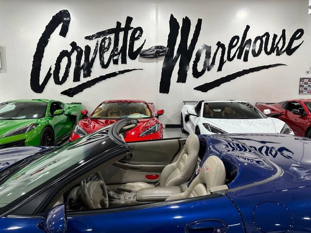 Used 2004 Chevrolet Corvette Convertible w/ Preferred Equipment Group RWD image 26