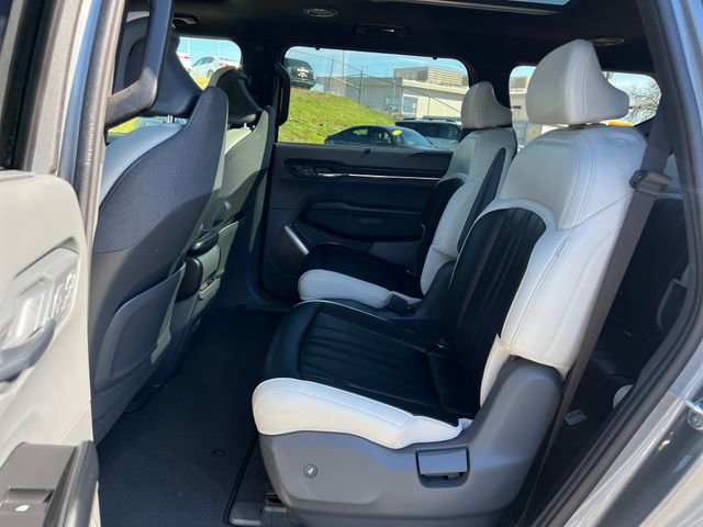 Used 2024 Kia EV9 GT-Line image 18