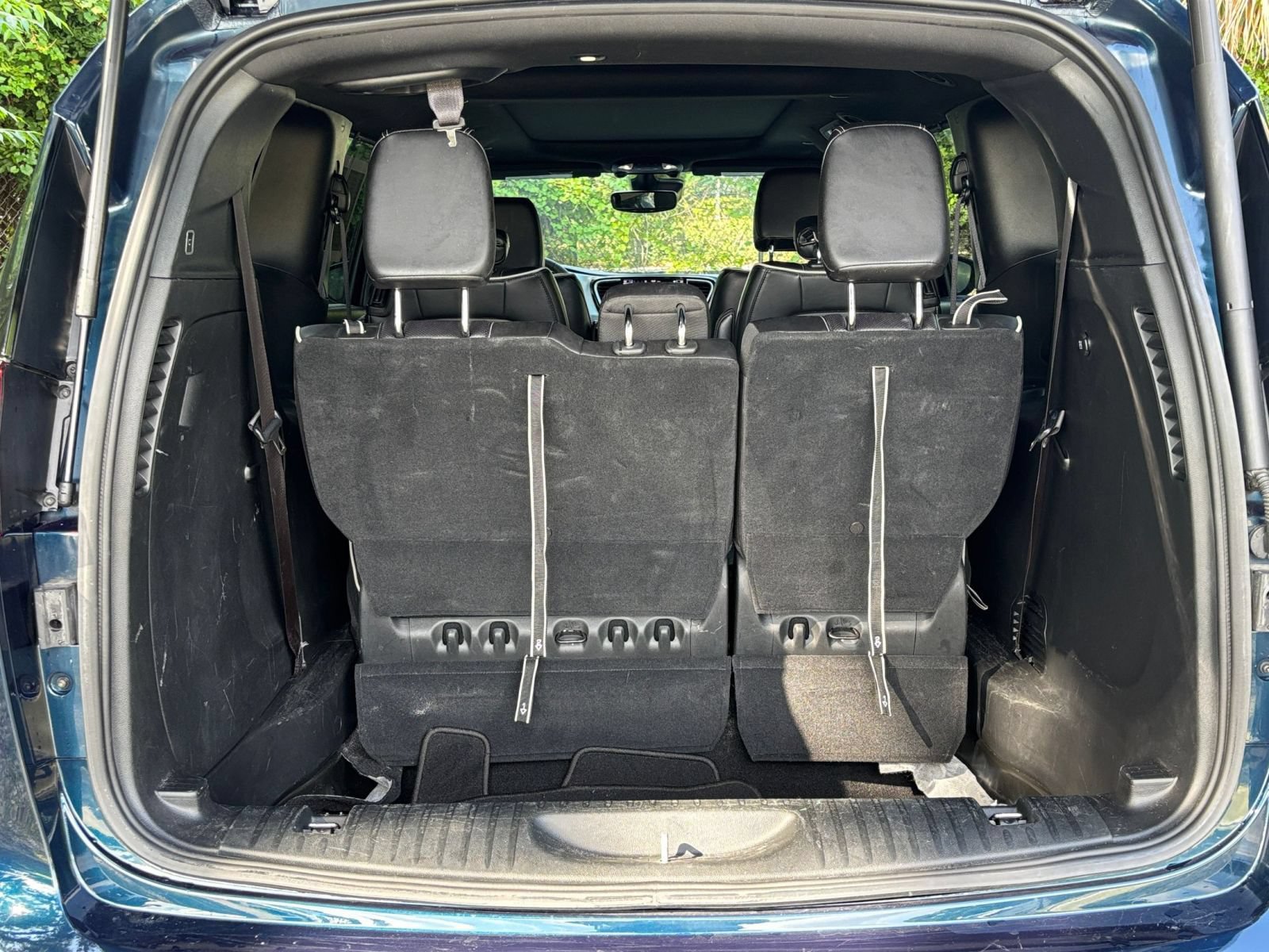 Used 2025 Chrysler Pacifica Limited FWD image 35