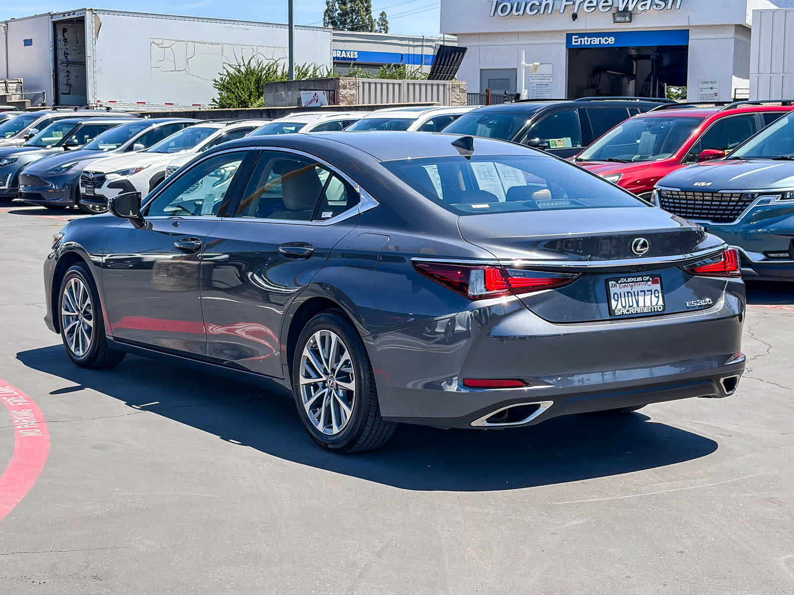 Certified 2025 Lexus ES 350 F Sport w/ Accessory Package (Z2) FWD video 2