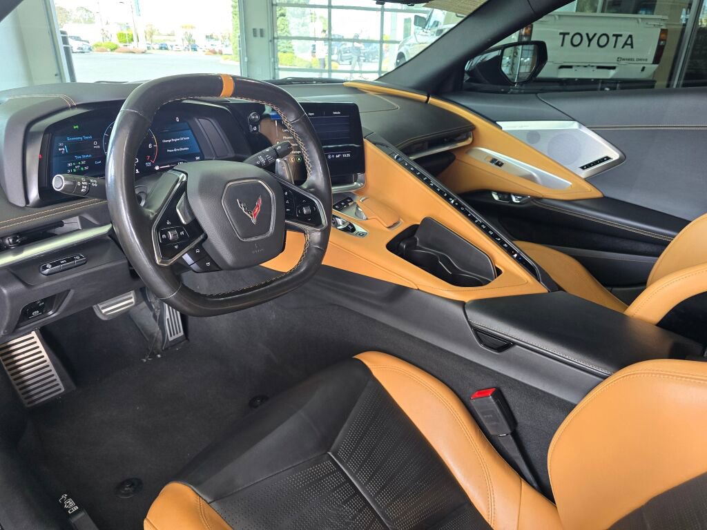 Used 2021 Chevrolet Corvette Stingray Preferred Conv w/ Z51 Performance Package RWD image 20