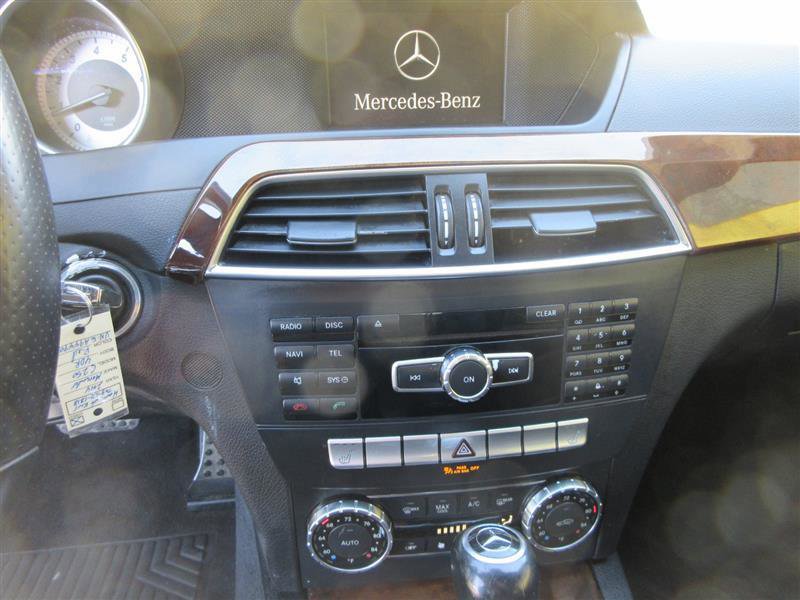 Used 2014 Mercedes-Benz C 250 Sedan image 17