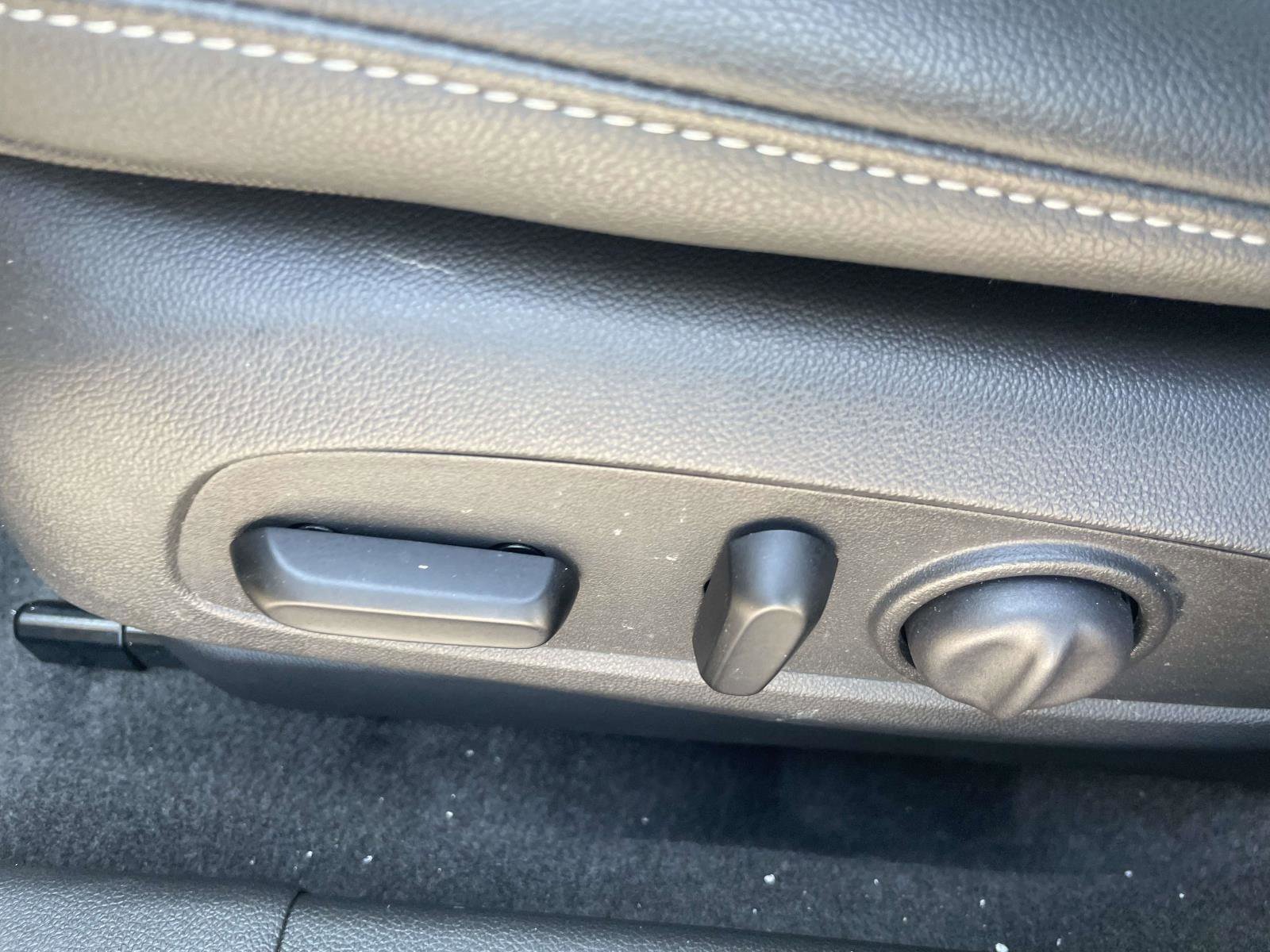 Used 2025 Chevrolet Trax ACTIV w/ Driver Confidence Package image 14