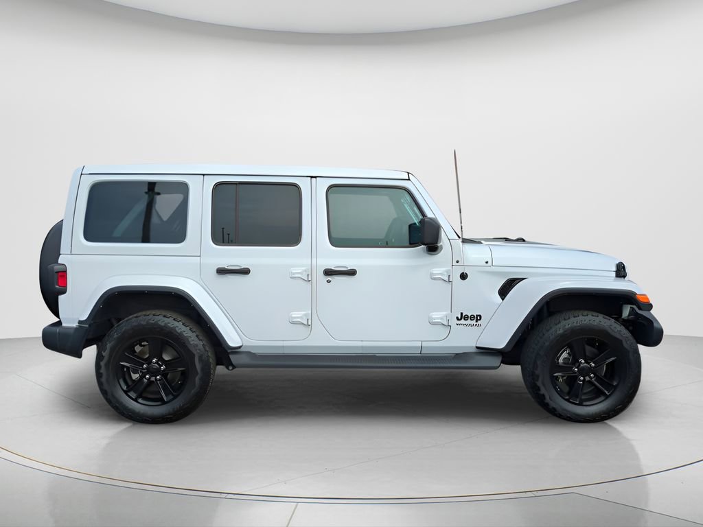 Used 2021 Jeep Wrangler Unlimited Sahara image 4