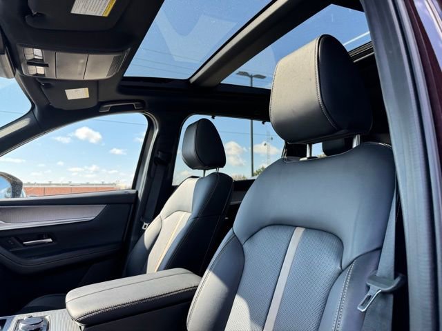 Certified 2025 MAZDA CX-90 3.3 Turbo S w/ Premium Package image 9