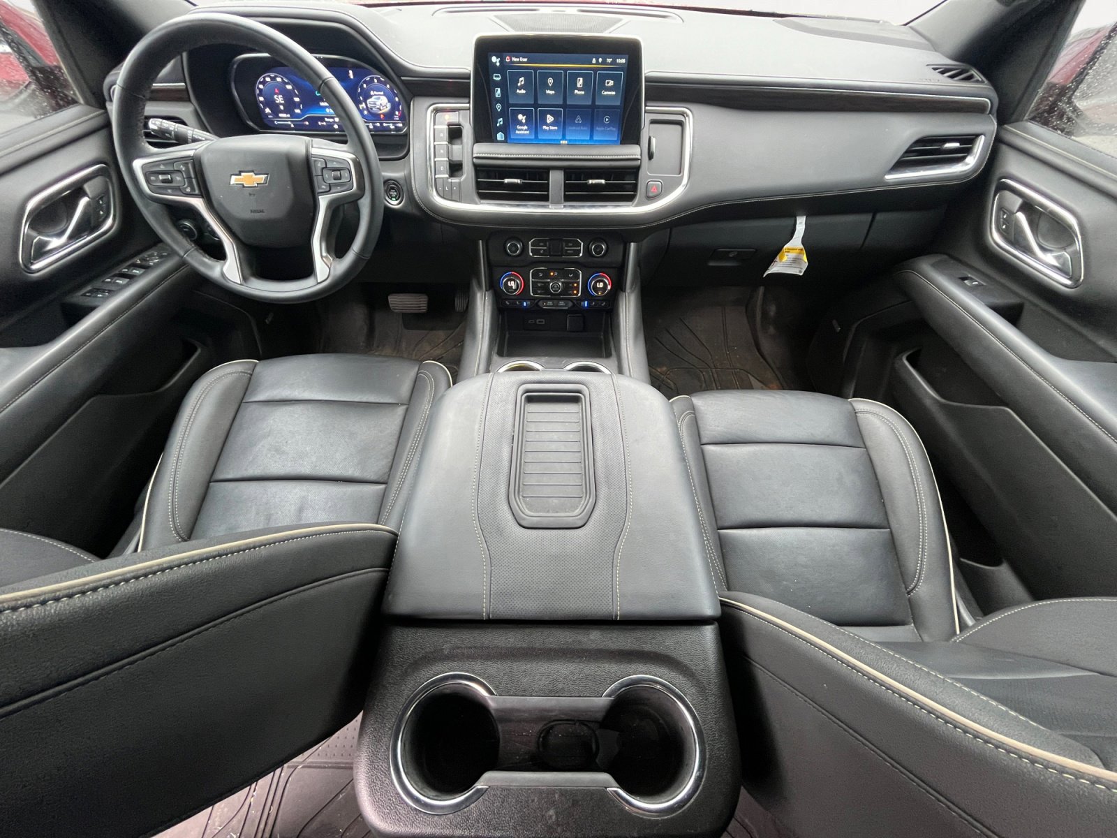 Used 2023 Chevrolet Tahoe Premier image 3