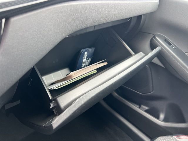 Certified 2024 Ford Escape ST-Line w/ Tech Pack #1 AWD/4WD image 16