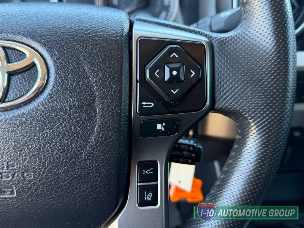 Used 2021 Toyota Tacoma SR5 RWD image 35