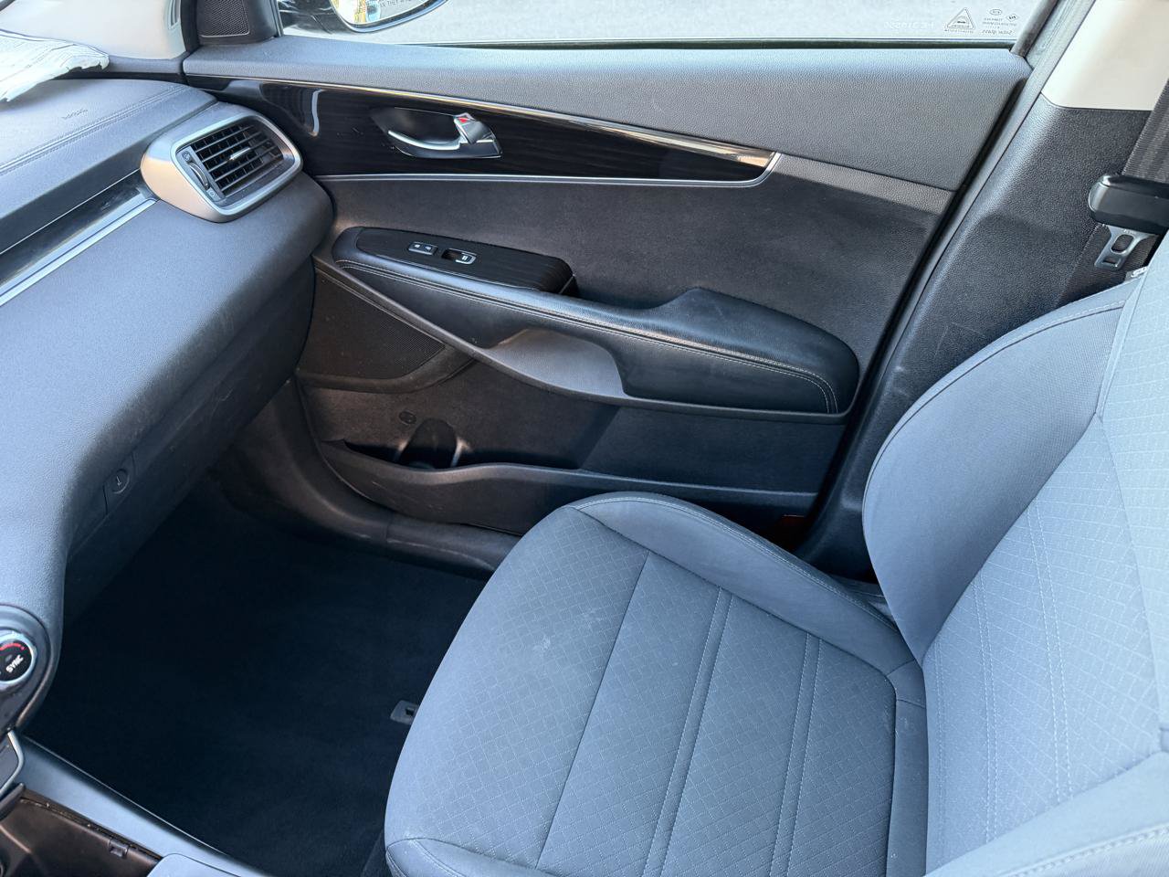 Used 2020 Kia Sorento LX w/ LX I4 Convenience Package AWD/4WD image 27