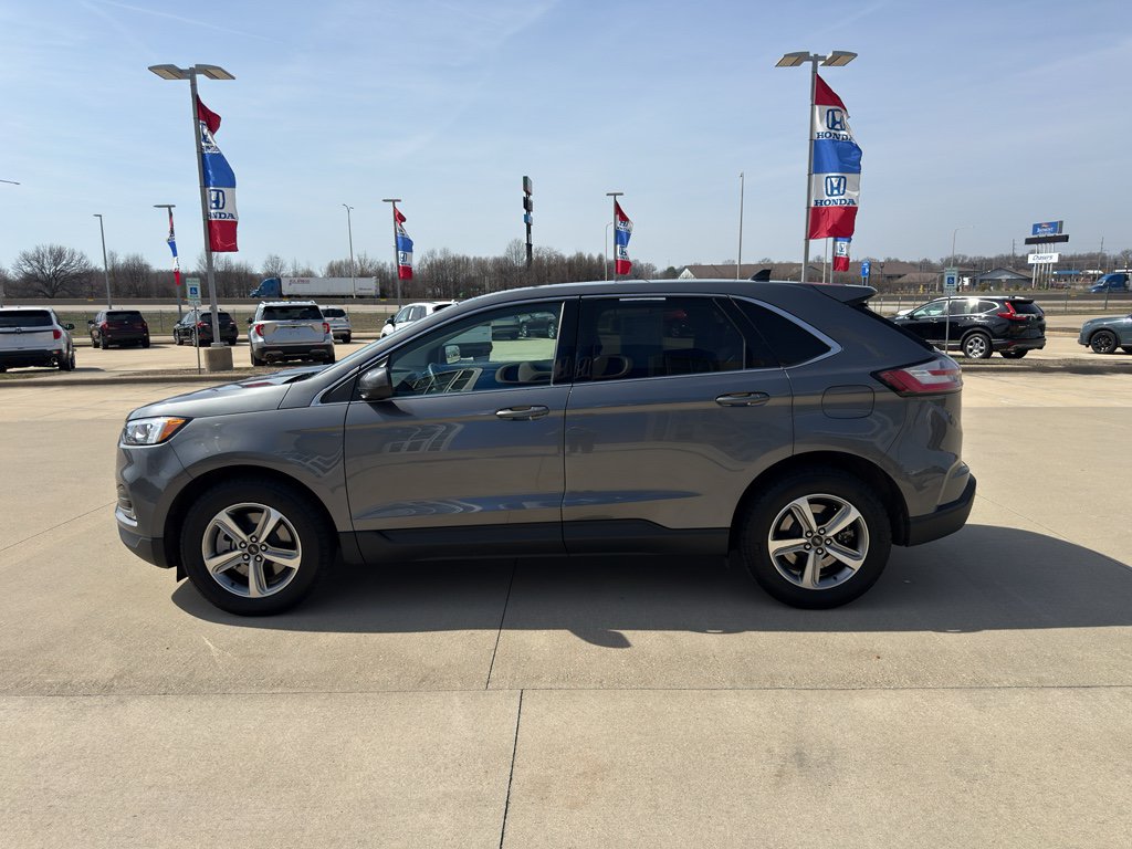 Used 2024 Ford Edge SEL w/ Convenience Package AWD/4WD image 8