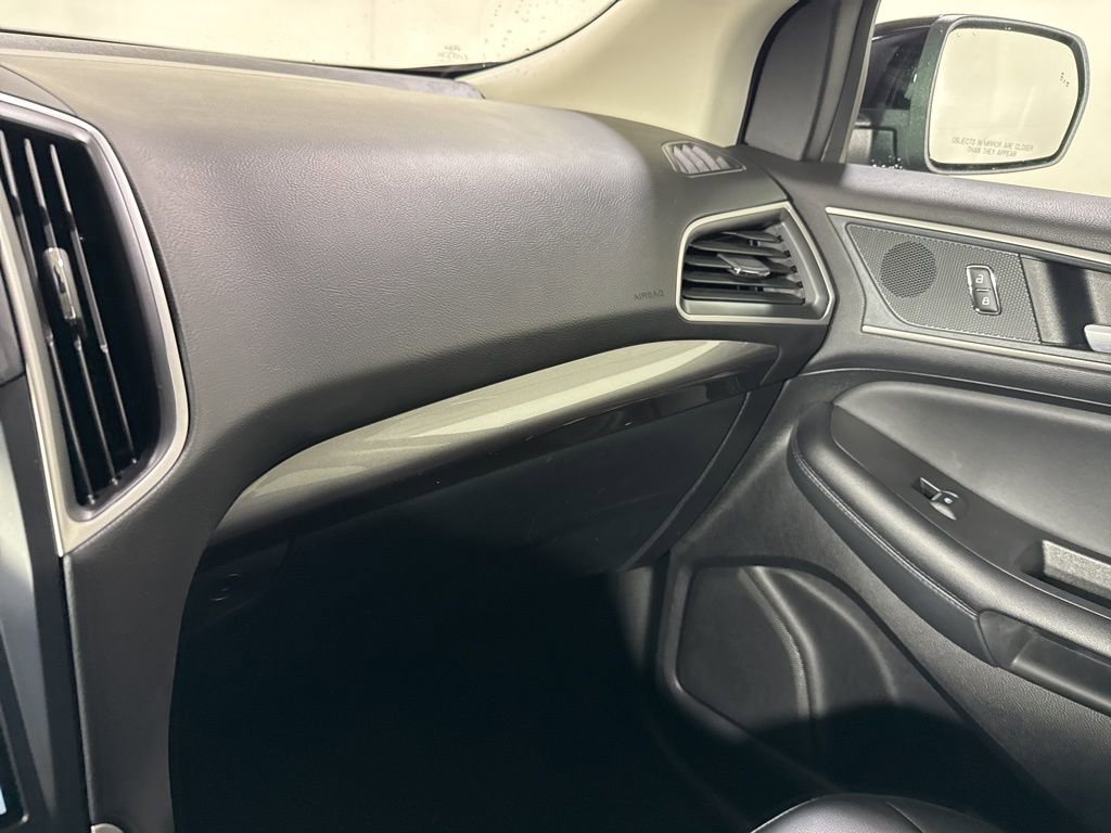Certified 2024 Ford Edge SEL image 27