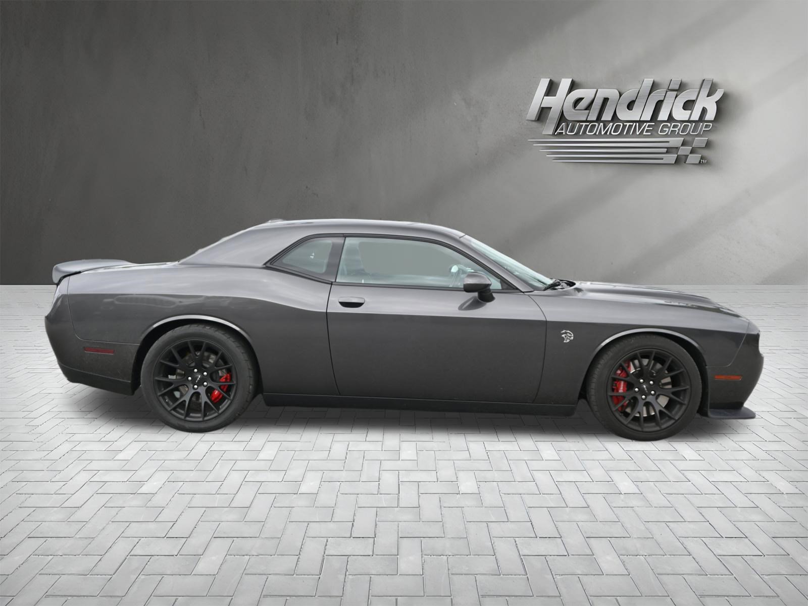 Used 2019 Dodge Challenger SRT Hellcat w/ Plus Package RWD image 10