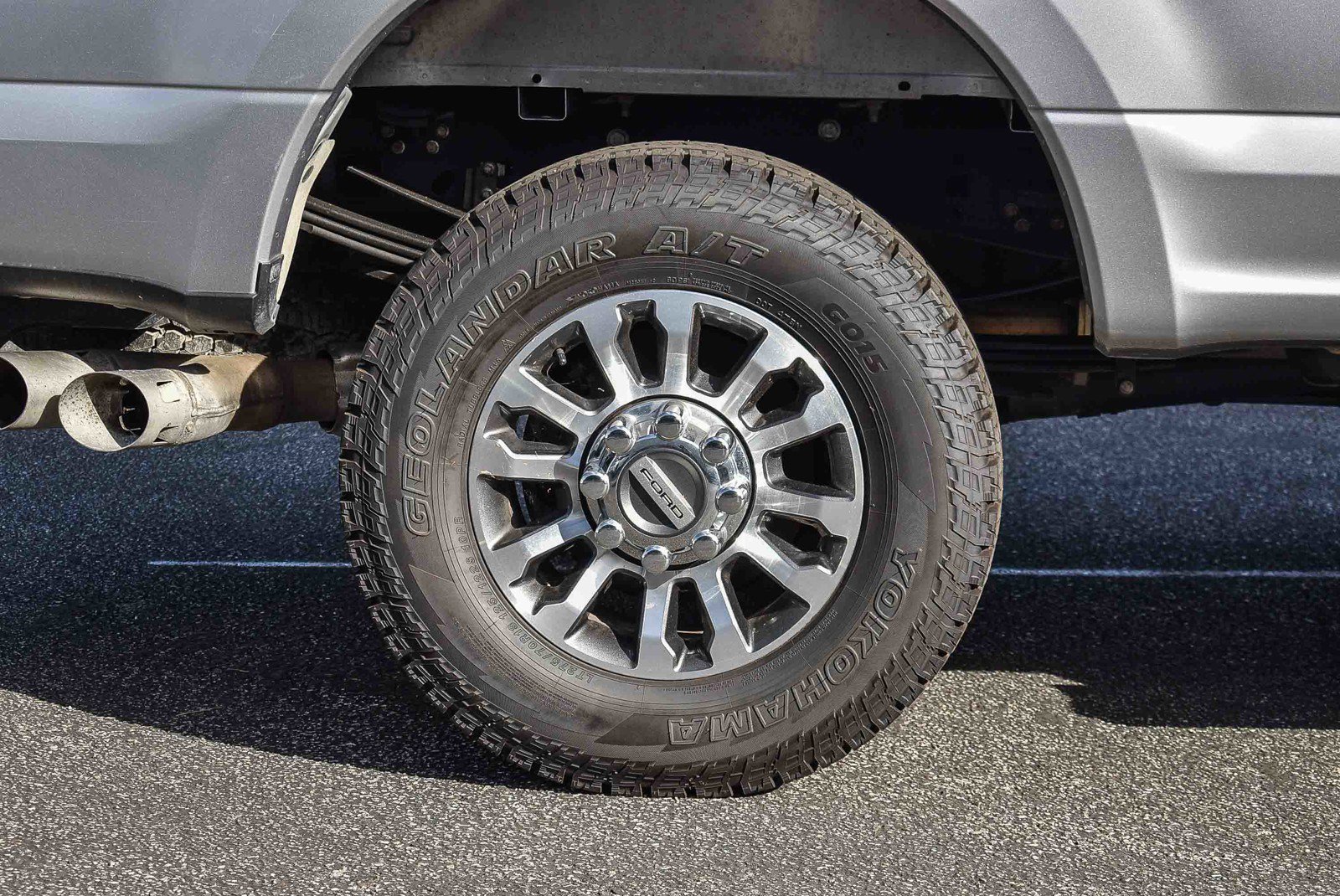 Used 2020 Ford F350 Lariat w/ Lariat Ultimate Package image 11