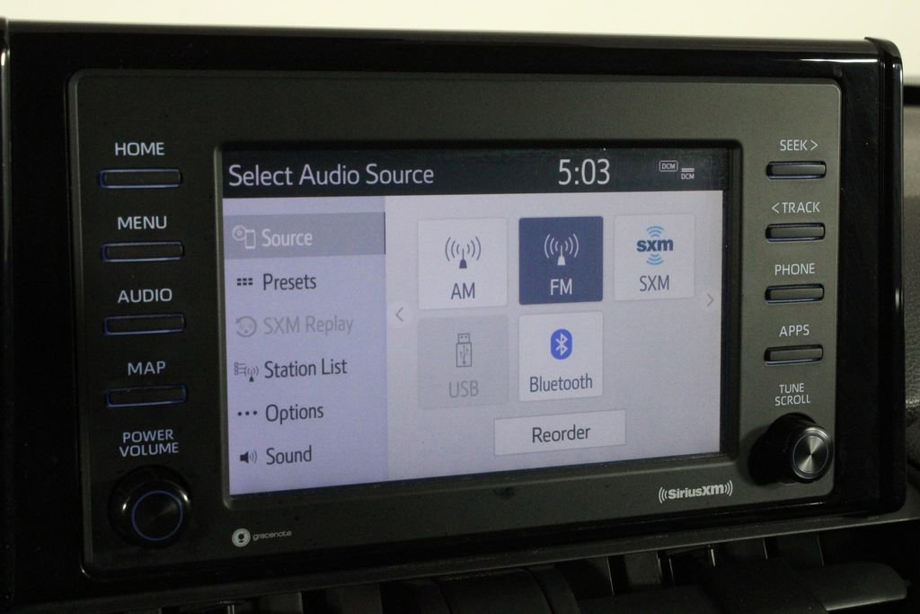 Used 2020 Toyota RAV4 LE image 31