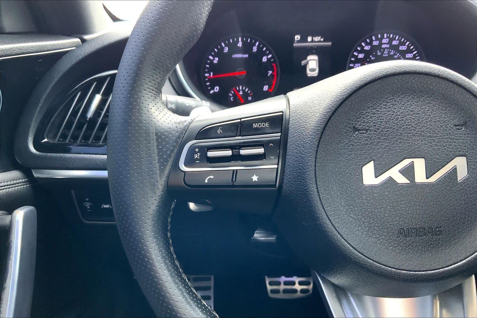 Used 2022 Kia Stinger GT-Line RWD image 23