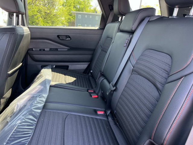 New 2026 Nissan Pathfinder Rock Creek AWD/4WD image 21