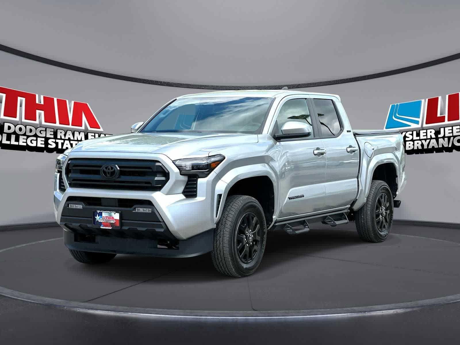 Used 2025 Toyota Tacoma SR5 RWD image 1