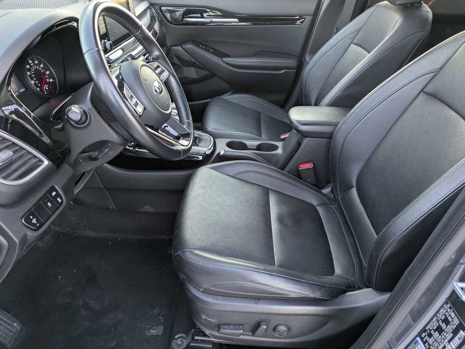 Used 2021 Kia Seltos EX image 15